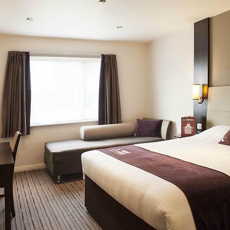 Premier Inn Stirling City Centre Exteriör bild